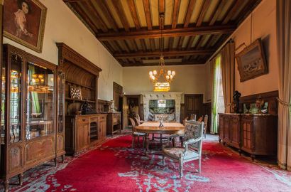 Mobilier de salle à manger en chêne maillé,...