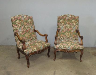 Large paire de fauteuils à dossier plat en...