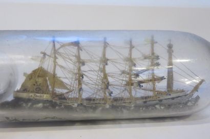 Bateau en bouteille: Cinq-mâts 