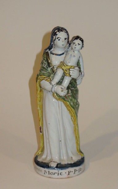 Sainte Marie
PPN en faïence polychrome tenant...
