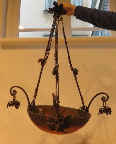 Muller Frères - Luneville
Lustre à monture...