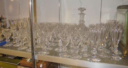 BACCARAT
Partie de service Harcourt comprenant...
