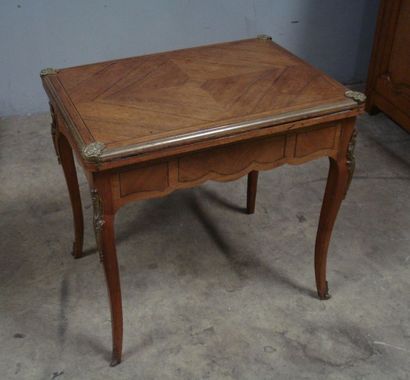 Table à jeux en placage de palissandre en...