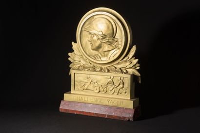 Ernest Charles DIOSI, 1881-1937
Trophée de...