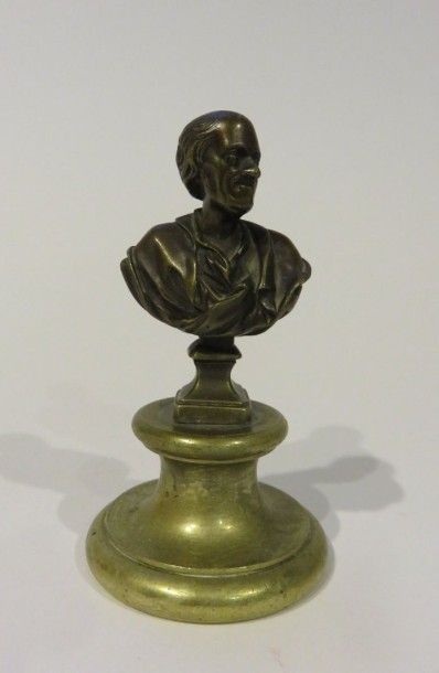 ROSSET
Buste de Voltaire Bronze patiné sur...