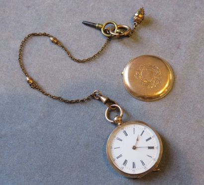 Montre pendentif en or rose, remontoir à...