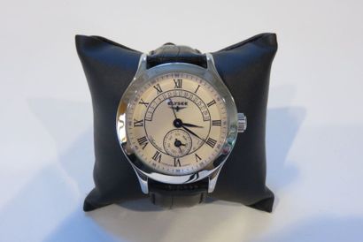 ELYSEE
Montre d'homme en acier de marque...