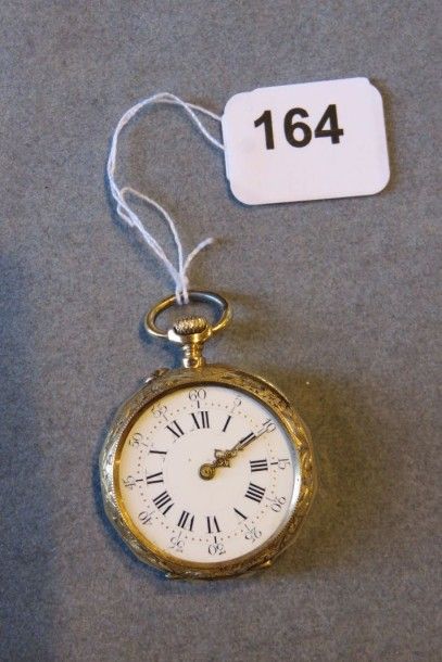 Montre de col à chiffres romains, ciselure...