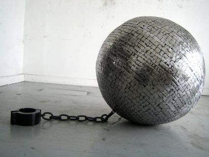 Delphine LECAMP
«Concrete Floor» 2007 Sculpture...