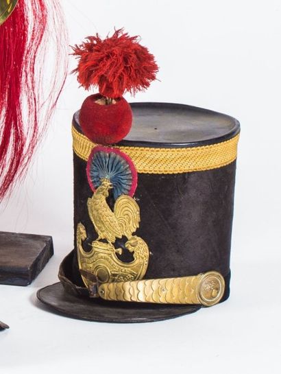 Shako d'infanterie légère de la Garde nationale....