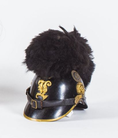 Casque à chenille bavarois modèle 1868. Bombe...