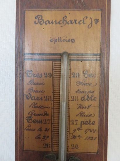 Baromètre-thermomètre, boîtier en palissandre...