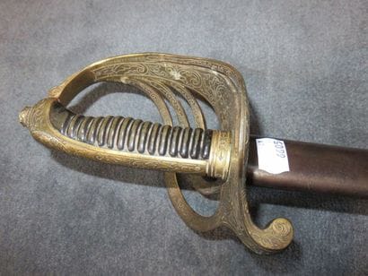 Sabre d'officier, modèle de luxe. Poignée...