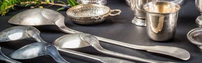 Cuiller à ragoût en argent. Modèle uniplat....