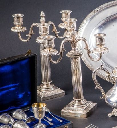 Paire de candélabres à trois branches en...