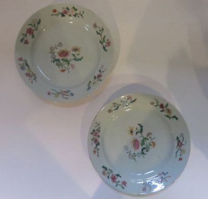 CHINE - COMPAGNIE DES INDES
Paire d'assiette...