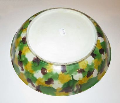 CHINE
Bol et coupe en porcelaine émaillé...