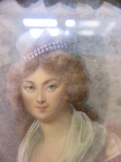 CHAUNY, début du XIXe siècle
Jeune femme...