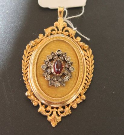 Pendentif en or jaune 750‰ et argent, au...