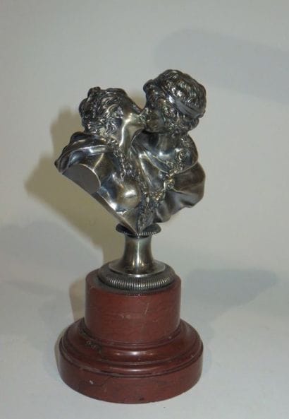 D'après HOUDON
Le baiser
Bronze argenté sur...