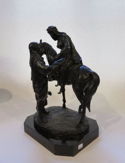 D'après F. PICAULT
Couple oriental, la femme...