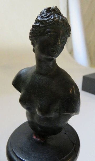 Vénus
Bronze de fulcrum
Epoque Romaine
Socle...