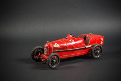 ALFA-ROMEO P2
Grande voiture de course en...