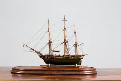 Maquette de ponton
Frégate à trois mâts armée...