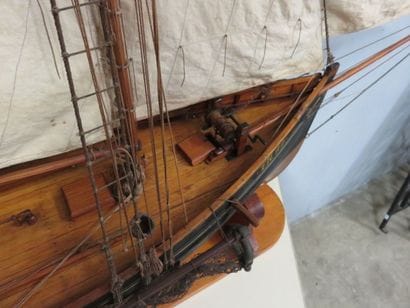 Maquette d'un côtre chalutier (ou barque...