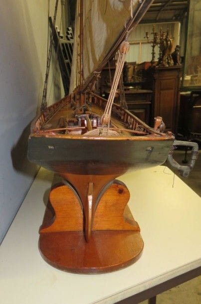 Maquette d'un côtre chalutier (ou barque...
