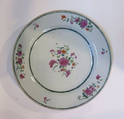 CHINE - COMPAGNIE DES INDES
Assiette en porcelaine...