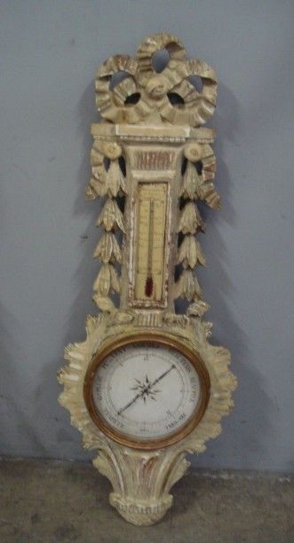 Baromètre-thermomètre en bois dédoré ayant...