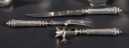 Service à gigot (3 pièces), manche en argent...