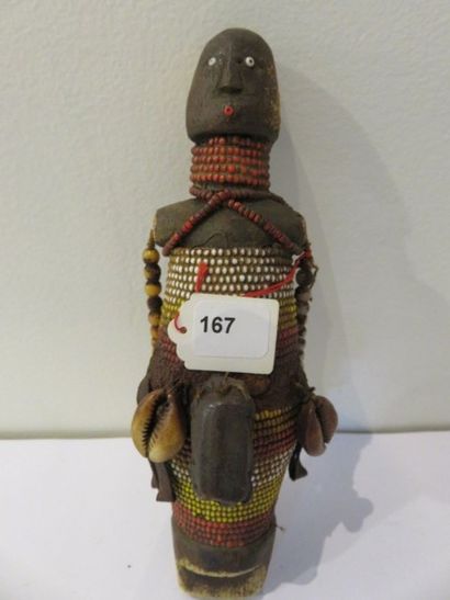 POUPÉE Namji au visage réaliste.
Bois. Cou...