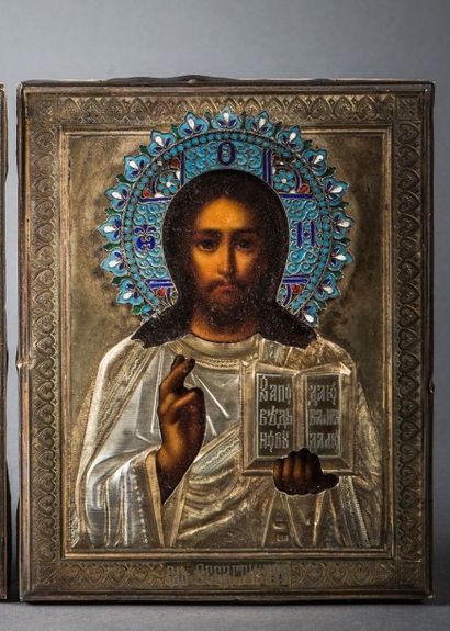 ICÔNE: Le Christ bénissant tenant son évangile...