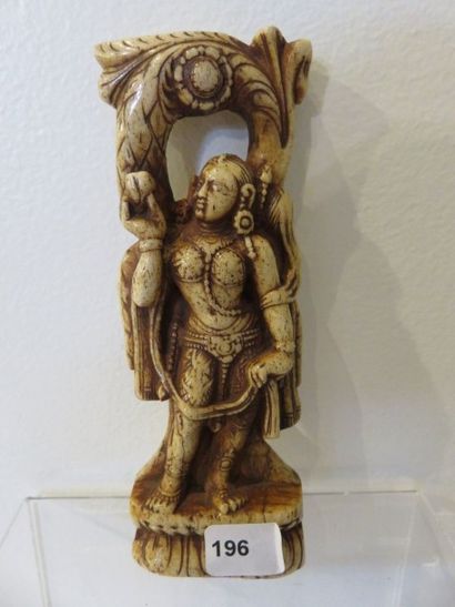 APSARA. Os patiné Inde XIXème
Haut. 14,5...