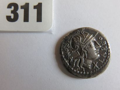 Monnaies -République romaine - Fabia (Quintus...