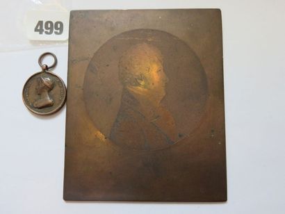 Plaque en cuivre gravée d'un buste à droite...