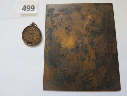 Plaque en cuivre gravée d'un buste à droite...