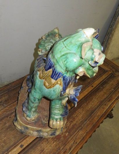 Chien de Fô en céramique polychrome - Fin...