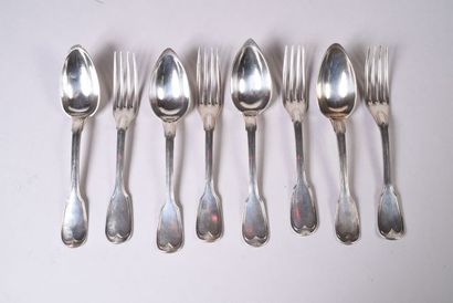 Ensemble de couverts de table en argent modèle...