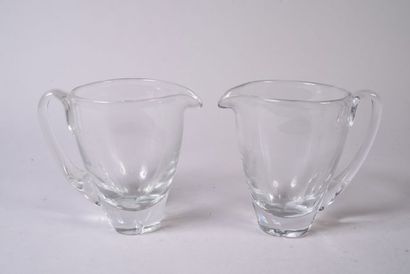 LALIQUE FRANCE

Paire de carafes à eau en...
