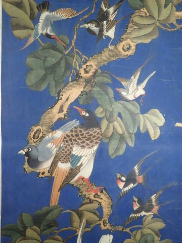 Ensemble de quatre peintures verticales formant...