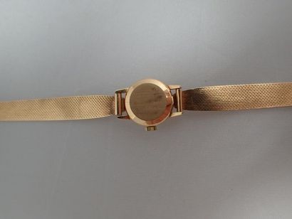 YEMA. Montre bracelet de dame en or jaune...