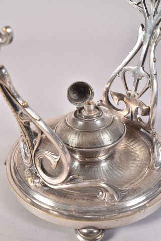 CHRISTOFLE. Fontaine à thé et son réchaud...