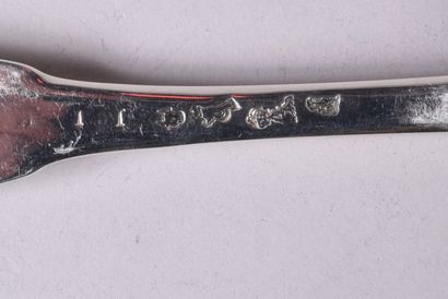 Cuillère de table en argent, modèle uniplat,...