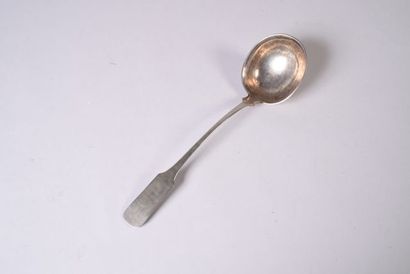 Louche en argent, modèle uniplat, la spatule...