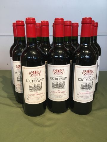 12 bouteilles Château Roc de Canon 2002 Canon...
