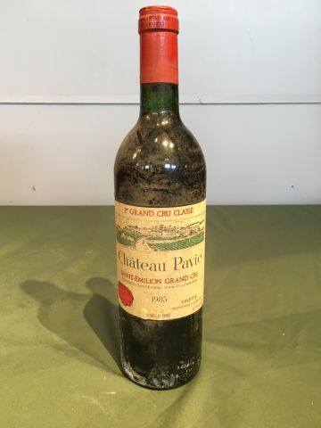 1 bouteille Château Pavie 1985 Saint Emilion,...
