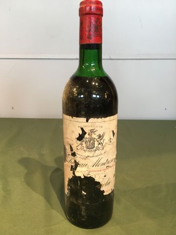 1 bouteille Château Montrose 1973 Saint Estèphe,...